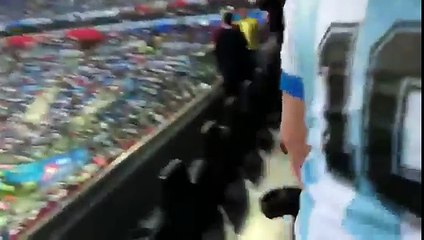 Argentina 2-1 Nigeria- MARADONA se DESCOMPONE en pleno FESTEJO