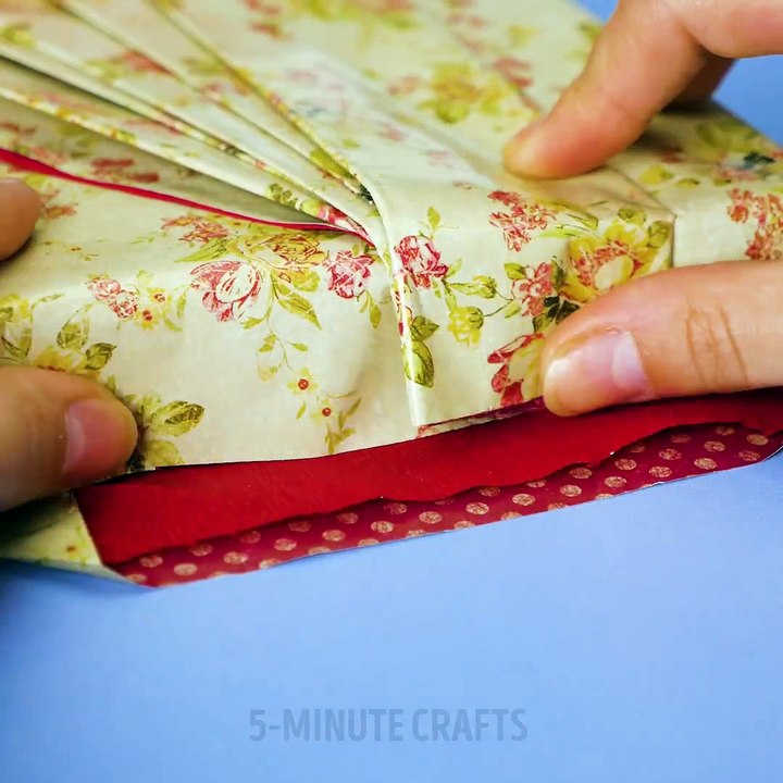 Anyone would be happy to get a gift wrapped like this!  bit.ly/2yB71Sq