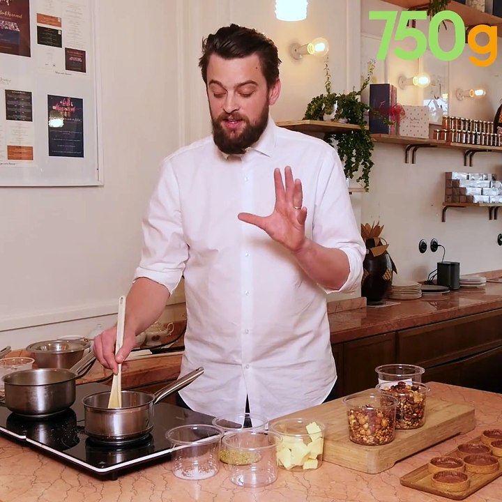 Réussir son caramel, ce n'est pas si compliqué ! Démonstration avec le Chef pâtissier Nicolas Haelewyn de Karamel Paris Pour en savoir plus sur Karamel :