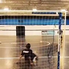 حارس مرمى ممتاز 