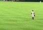Yankees Outfielder Aaron Judge Plays Catch With Young Fan in the Stands