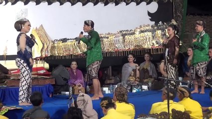 EDISI GURU SEKSI POLLLLL CAK PERCIL GAK MAU PULANG