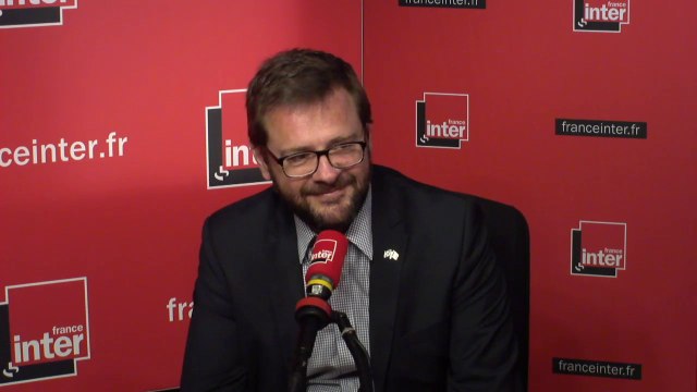 Jérôme Lavrilleux : Quand je vois les mesures que prend Macron, je me dis que pour une fois quelqu'un fait ce que la droite a promis dans tous les meetings électoraux sans jamais le mettre en œuvre