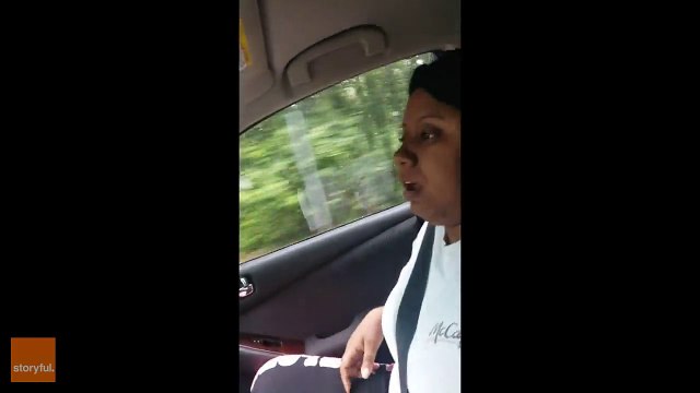 Hilarante vidéo d'une femme qui s'est fait retirée ses dents de sagesse