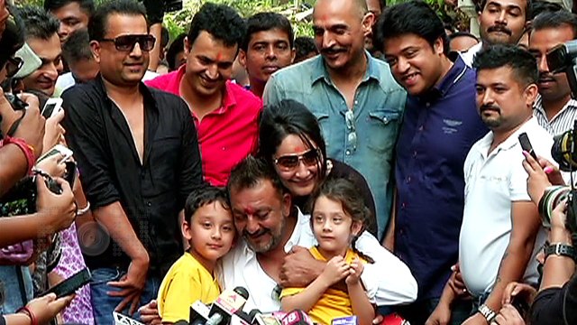 First Thing Sanjay Dutt Gifted His Wife Maanayata After Coming Out Of Jail