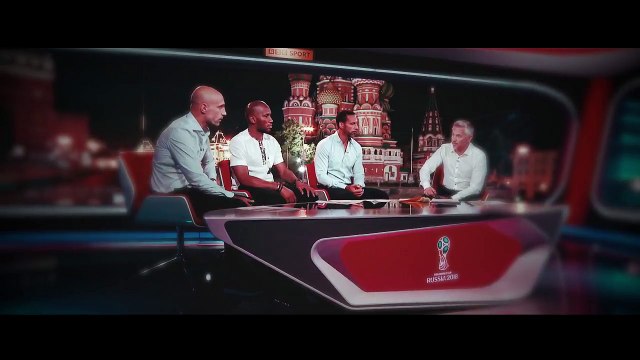 Pendant le match Argentine - Nigeria, Maradona perd ses nerfs en faisant des doigts d'honneur sur le but de Rojo