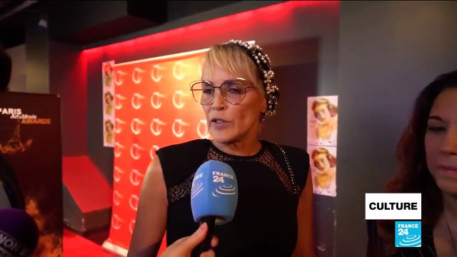 Pour Sharon Stone, la crise des migrants est ridicule aux Etats-Unis, mais elle est aussi brutale et horrible ailleurs dans le monde
