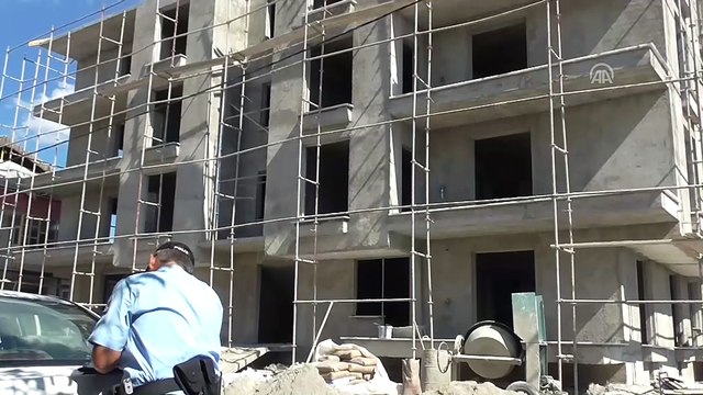İnşaatın 4'üncü katından düşen işçi yaralandı - KONYA