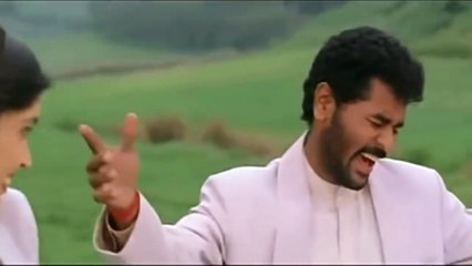 Un Vetgam Paarthu Naanum | Smile Whatsapp Status Video | Sweet Girl scout | Cute Expression