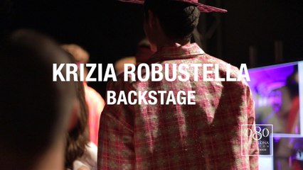 BACKSTAGE KRIZIA ROBUSTELLA