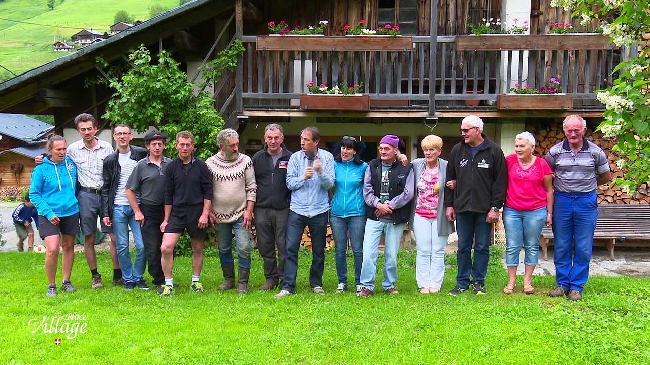 La Place du Village [S.1][E.12] - S1:E12 - Rencontre avec les 16 frères et sœurs de la famille Joguet à  Arêche-Beaufort (1ére partie)