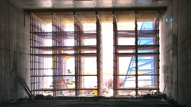 115 metro vagonu için 2 katlı yeraltı otoparkı