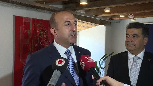 Dışişleri Bakanı Çavuşoğlu gazetecilerin sorularını yanıtladı (1) - KOPENHAG