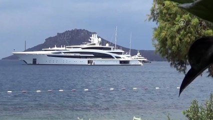 Muğla'da mega yat trafiği