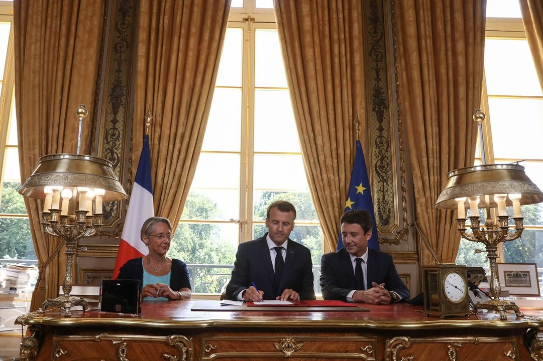 Promulgation de la loi pour un nouveau pacte ferroviaire par Emmanuel Macron, Président de la République