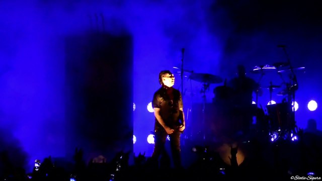 Marilyn Manson - Sweet Dreams (Festival de Nimes)[Heaven Upside Down Tour]