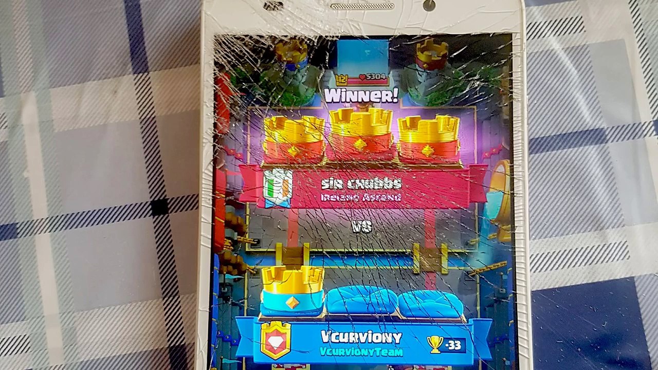 CRASH ROYALE