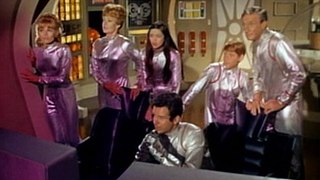 Lost in Space  S03E01 - The Condemned Of Space