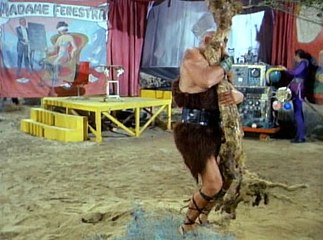 Lost in Space  S02E05 - Space Circus