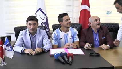 BB Erzurumspor’un ilk transferi Leo imzayı attı