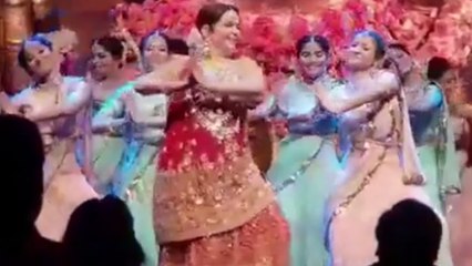 Download Video: Nita Ambani's CLASSICAL dance on Akash Ambani - Shloka Mehta's party is MUST WATCH| Boldsky