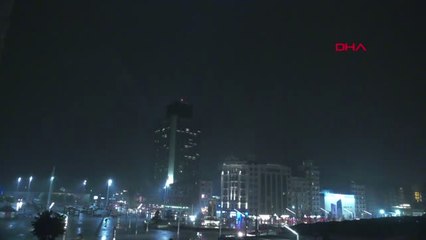 İstanbul'da Sağanak Yağış ve Dolu Etkili Oldu 12 Hd