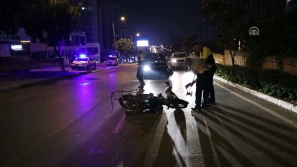 Ters şeritte giden motosiklet otomobil ile çarpıştı: 1 yaralı - ADANA