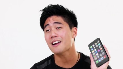 السخرية من آيفون في إعلان لهاتف iFone 8