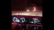 فيديو أول امرأة خليجية تدخل وهي تقود سيارتها إلى السعودية