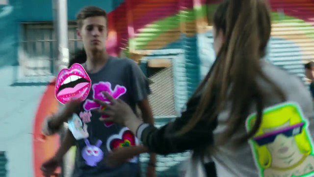 آبل تحفز مستخدمي تطبيقها للمحادثة بهذا الإعلان الجديد