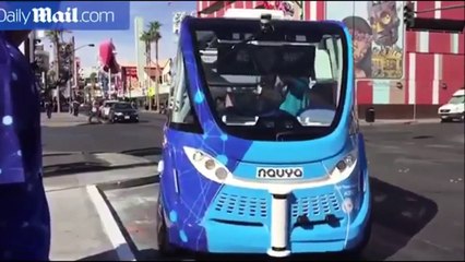 إخفاق أول حافلة قيادة ذاتية بعد ساعتين من إطلاقها وهذا هو السبب