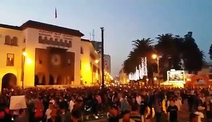 احتجاجات في المغرب تنديدا بمقتل بائع سمك