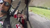 فيديو لرد فعل فتاة داخل الطائرة يحصد الملايين!