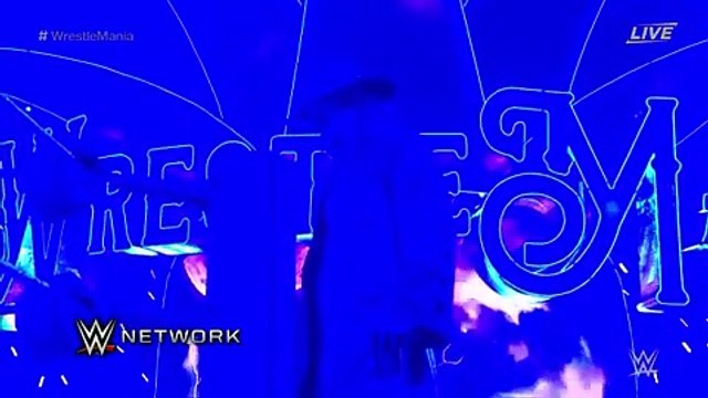 فيديو: عودة أسطورية لذا أندرتيكر إلى عروض راسلمينيا