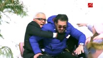 فيديو أحمد عيد ينفعل بشدة ويطارد مساعدات رامز جلال.. شاهدوا ما حدث!