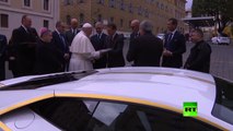 فيديو: شاهدوا ماذا فعل البابا فرنسيس بسيارة لامبورجيني حصل عليها كهدية