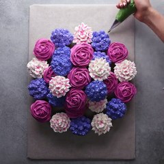 فيديو أفكار رائعة للاستفادة من قطع الكب كيك في صنع كيكات غريبة