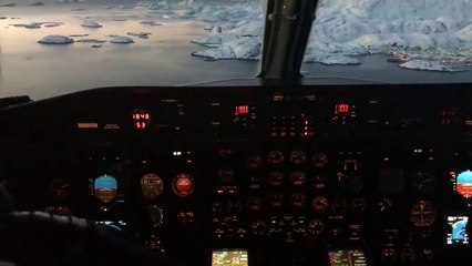 شاهدوا الهبوط في مطار Maniitsoq في غرين لاند