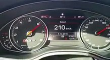فيديو لسعودي يقود سيارة أودي بسرعة 300 كم/ساعة!