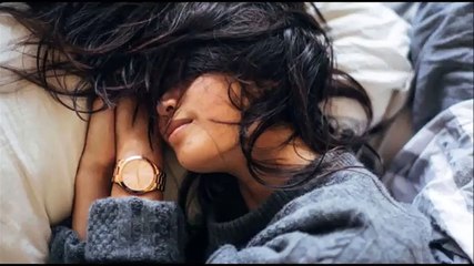 للفتاة الكسولة: تألقي في دقائق بـ 10 حيل تجميلية مذهلة