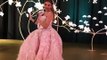فيديو ميريام فارس تبتكر رقصة جديدة وعفوية على المسرح.. وفستانها خلاب!