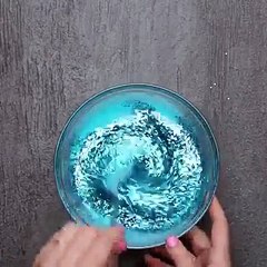 طريقة عمل معجون الأطفال السلايم في المنزل بالفيديو