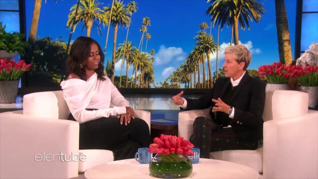 ميشيل أوباما تكشف كيف أحرجتها ميلانيا ترامب وسر غيرة زوجها من ابنتهما