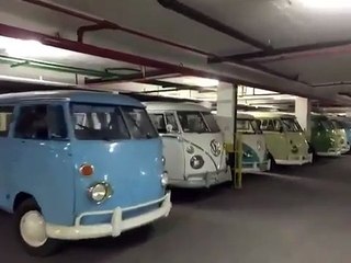 فيديو مذهل لكراج يحتوي على عدد كبير من مركبات فولكس واجن كومبي