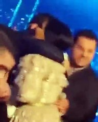 فيديو أحلام تحتضن أمير دندن وتعانقه بطريقة لافتة تشعل بها انستقرام