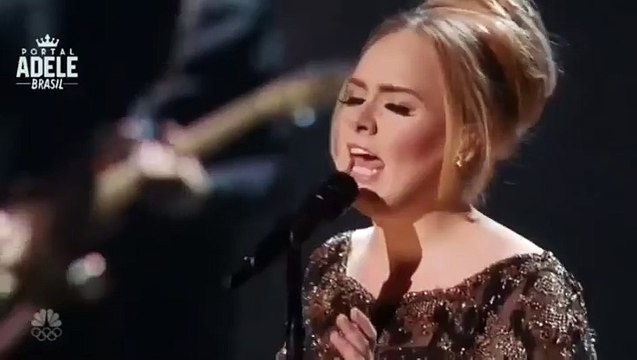 فيديو أديل ترقص على أغنية شهيرة للفنانة سميرة توفيق بطريقة مضحكة!