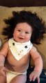 فيديو طفل عمره 7 أشهر ويمتلك شعر طويل لا يصدق