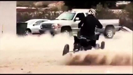 فيديو دراجة رباعية العجلات بتصميم مذهل تسير على جميع أنواع الطرق