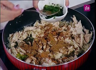بالفيديو طريقة تحضير فتة الدجاج
