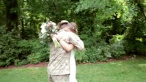 مفاجأة رائعة تجعل عروس تنهار من البكاء في حفل زفافها